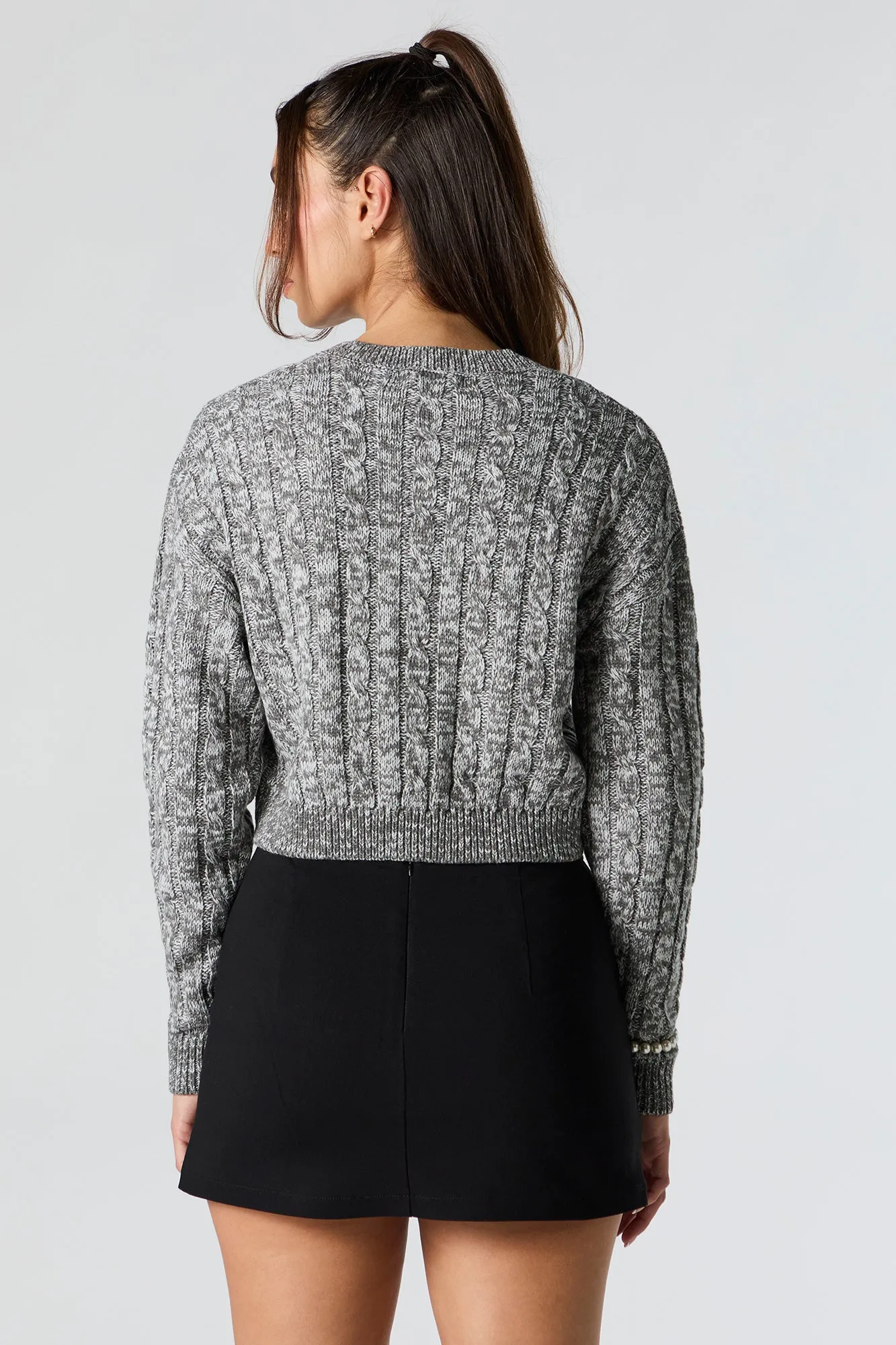 Cable Knit V-Neck Cropped Sweater