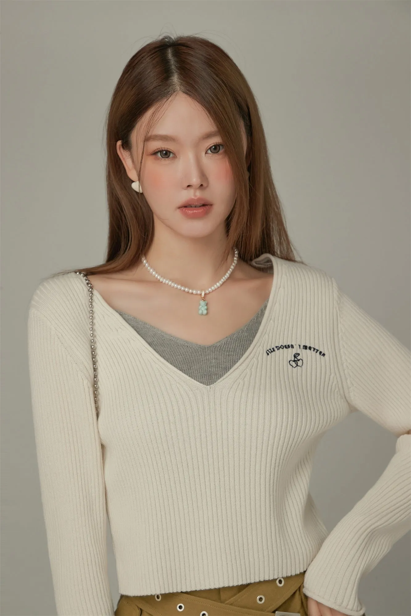 Color V-Neck Layered Knit Sweater