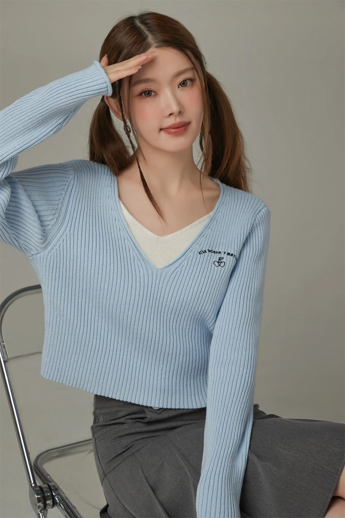 Color V-Neck Layered Knit Sweater