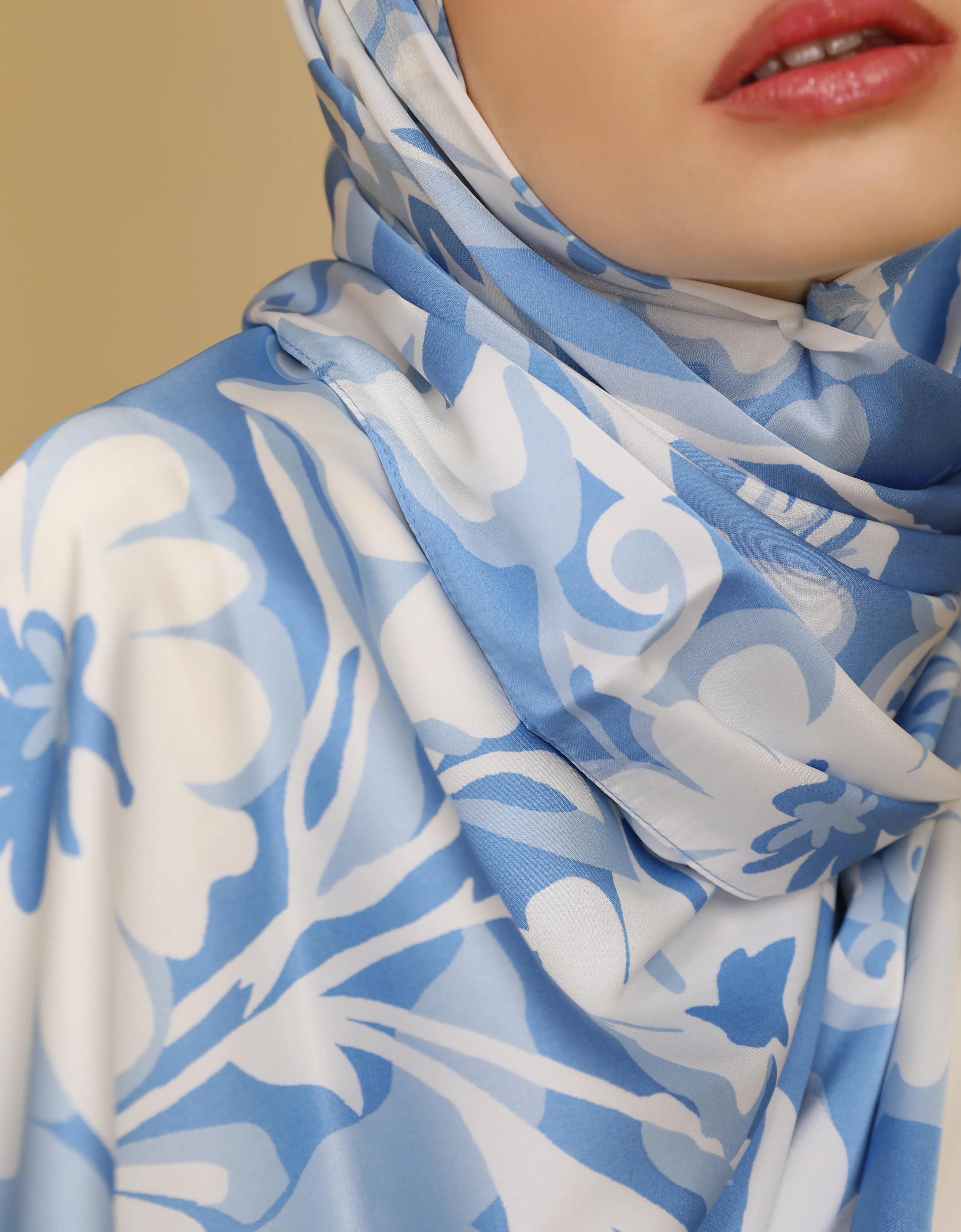 DELSY SHAWL (SKY BLUE)