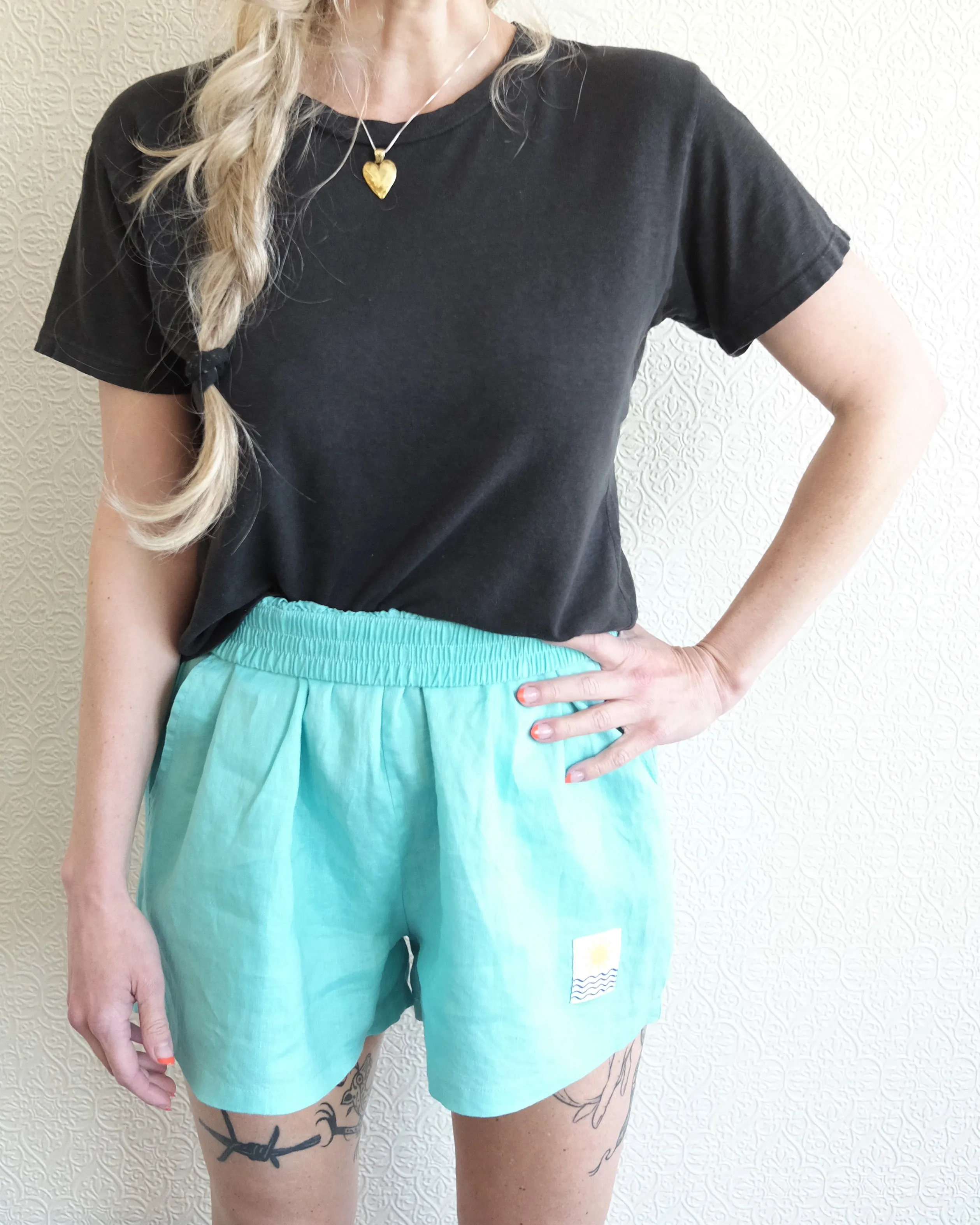 Lorel Cropped Tee, Black