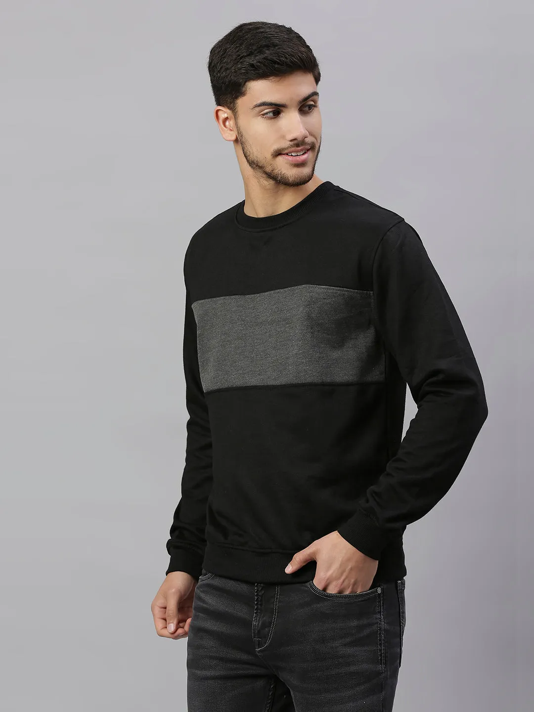 Men's Black Regular Fit Winterwear Sweatshirts