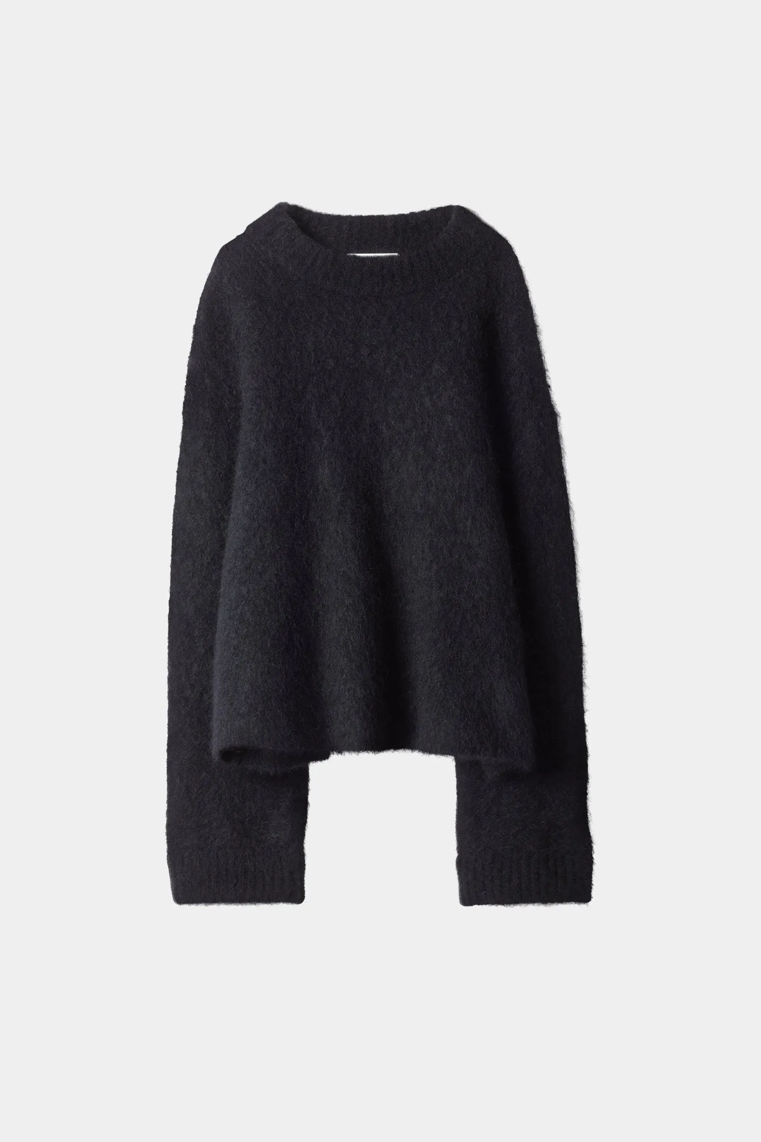 NICLAS SHORT SWEATER - BLACK