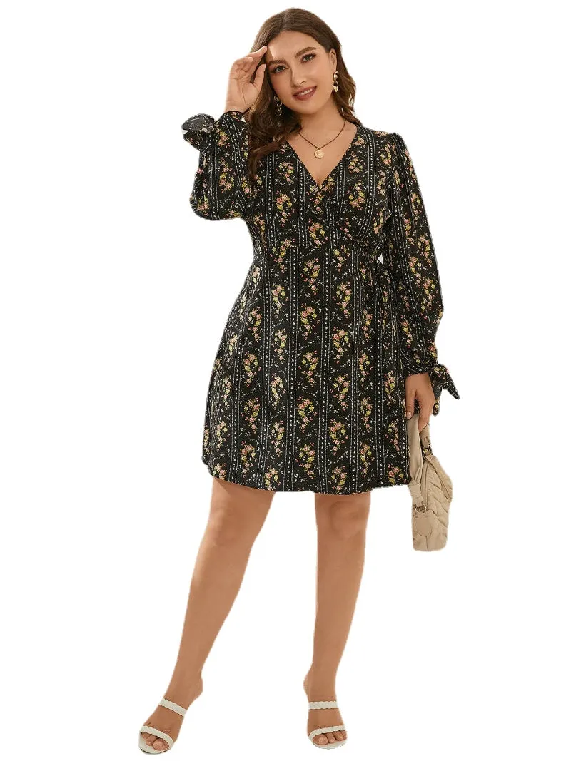 Plus Size V-neck Striped Floral Print Long Sleeves Dress