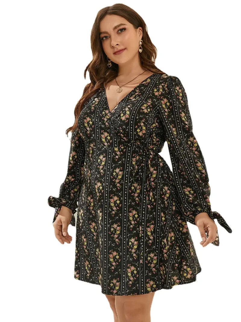 Plus Size V-neck Striped Floral Print Long Sleeves Dress