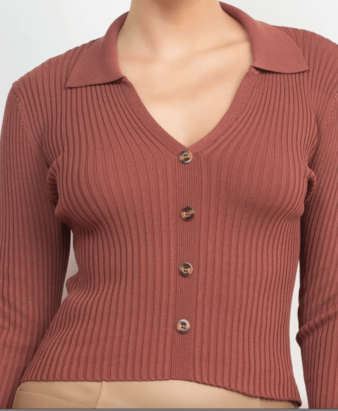 Ribbed long sleeve VNeck Henley style sweater HMSW50379