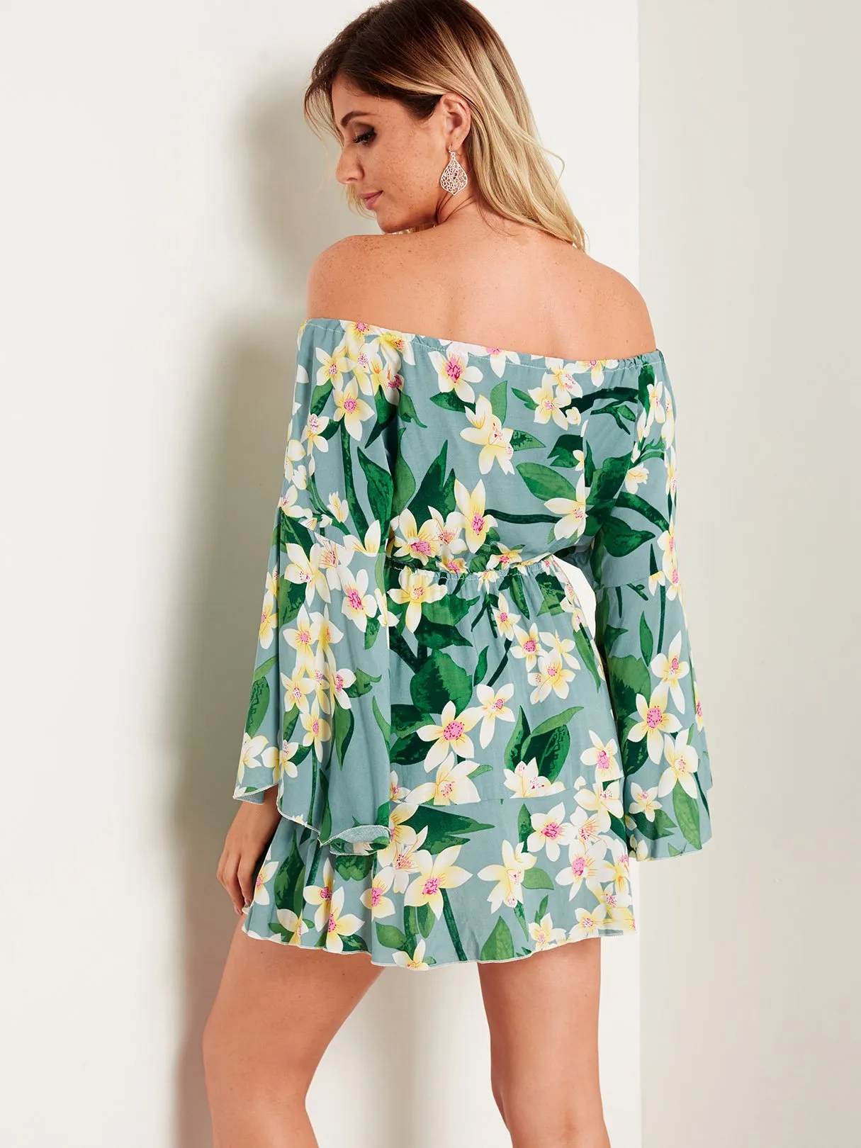 Wholesale Green Off The Shoulder Long Sleeve Floral Print Cut Out Self-Tie Dresses